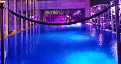 Radisson Lucknow City Center