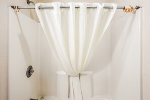 Produtos de toalete grátis, secador de cabelo