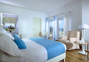 Villa | 4 slaapkamers, luxe beddengoed, een kluis op de kamer, een bureau