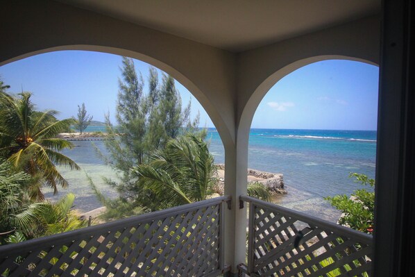 View from property - Sahara Hostel (Montego Bay)