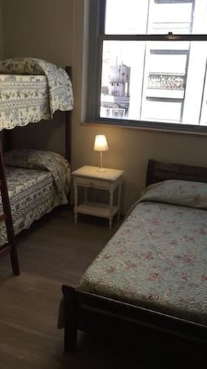 Apartment, 2 Schlafzimmer | 2 Schlafzimmer, Bügeleisen/Bügelbrett, kostenloses WLAN