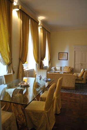 Restauration dans la chambre