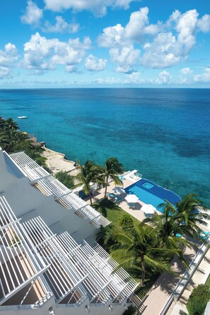 Alberca al aire libre 