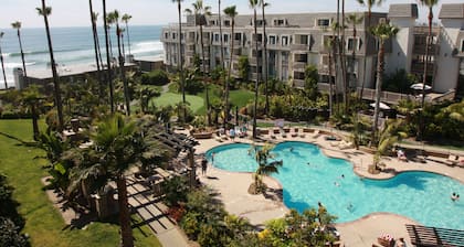 NEW REMODEL!! Family Beach Condo with All the Amenities!