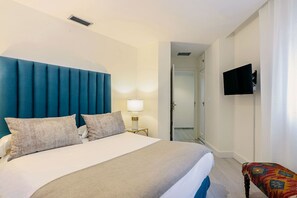 4 bedrooms, iron/ironing board, WiFi, bed sheets - Magnificent 4 bedrooms apartment in the heart of Granada. Isabel la Catolica II (Granada)