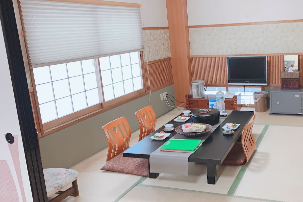 Traditional-Zimmer (Japanese Style, Superior) | 2 Schlafzimmer, Zimmersafe, Schreibtisch, kostenloses WLAN