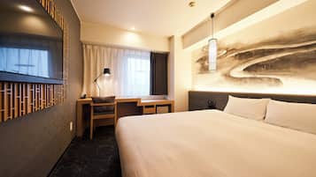 Room, 1 Queen Bed, Non Smoking 【Main Building】 | In-room safe, free WiFi, bed sheets