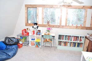 Children’s area - Private Cabin in Snake Creek Cyn. Midway and Soldier Hollow/Deer Creek (Midway)