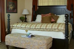 ห้องพัก, ห้องน้ำส่วนตัว (The Meritage Cottage) | 2 ห้องนอน, โต๊ะทำงาน, เตารีด/โต๊ะรีดผ้า, Wi-Fi ฟรี