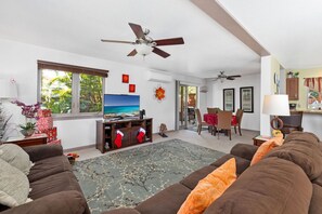 Een smart-tv, videogames en boeken