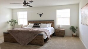 3 bedrooms, iron/ironing board, WiFi, bed sheets