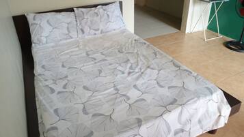 Standard Room | Desk, iron/ironing board, rollaway beds, bed sheets