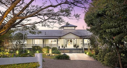 The Country House at Hunchy Montville