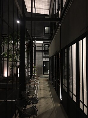 Lobby sitting area - VILLA23 Residence (Bangkok)