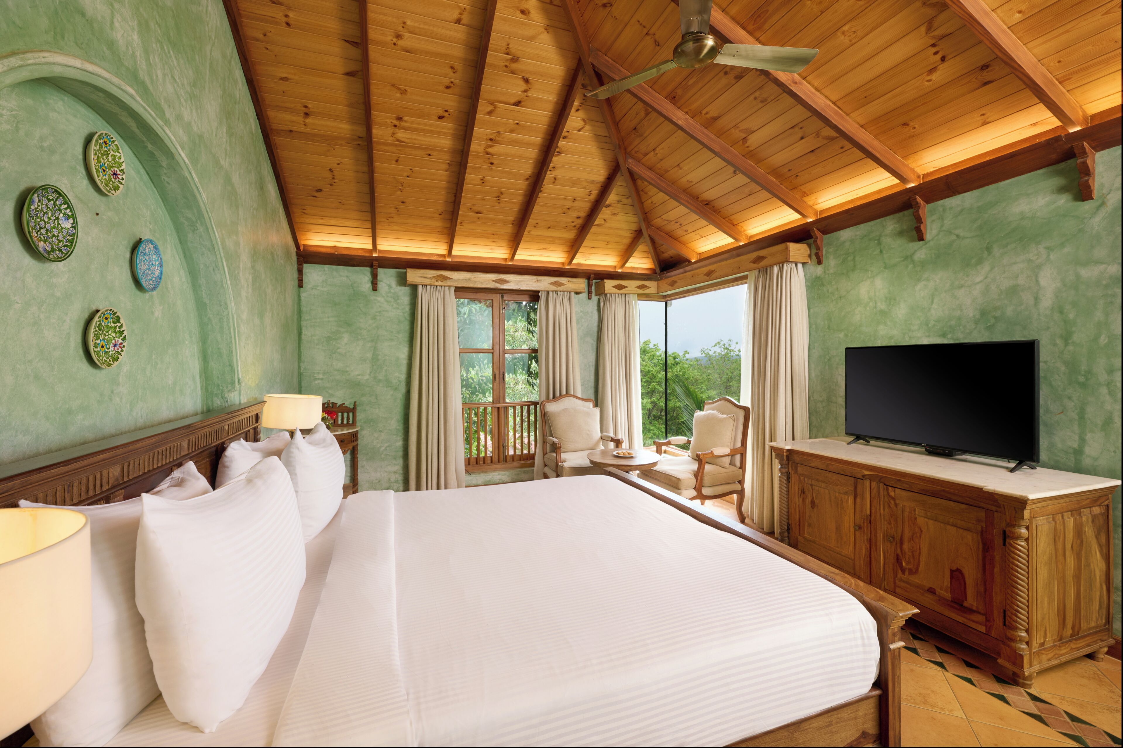 Two Bedroom Villa | Seprai premium, busa memori, dan brankas