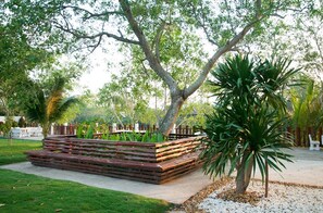 Garden - Thongchai Resort (Samut Songkhram)