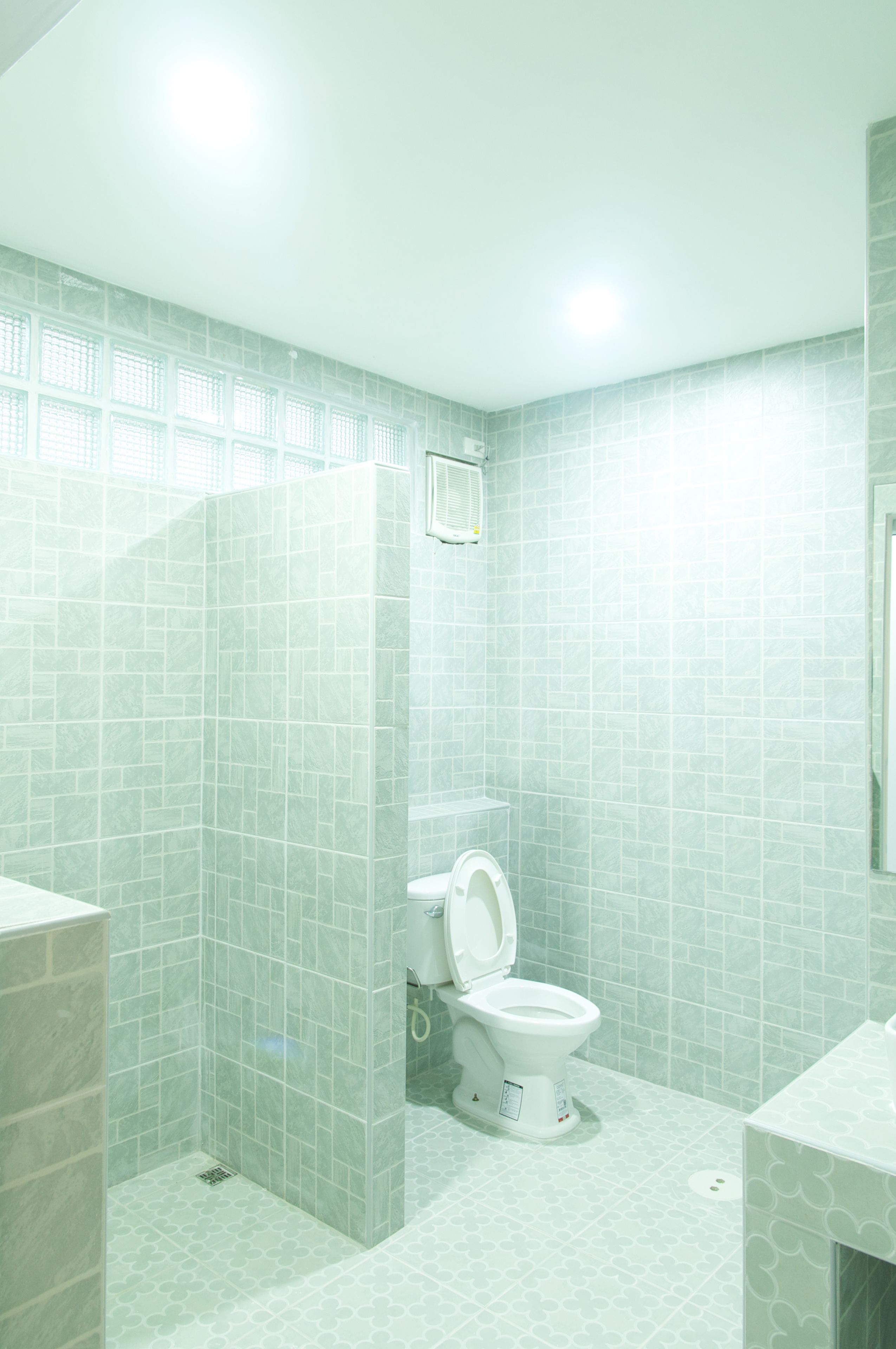 standard room with pool view | bathroom | shower, free toiletries, hair dryer, bathrobes