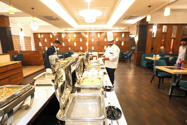 Daily continental breakfast for a fee
