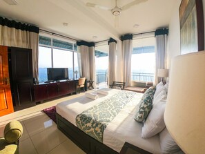 Superior Double Room, 1 King Bed - Romance Hills Hotel (Kandy)