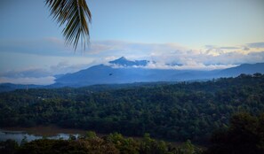 Mountain view - Romance Hills Hotel (Kandy)