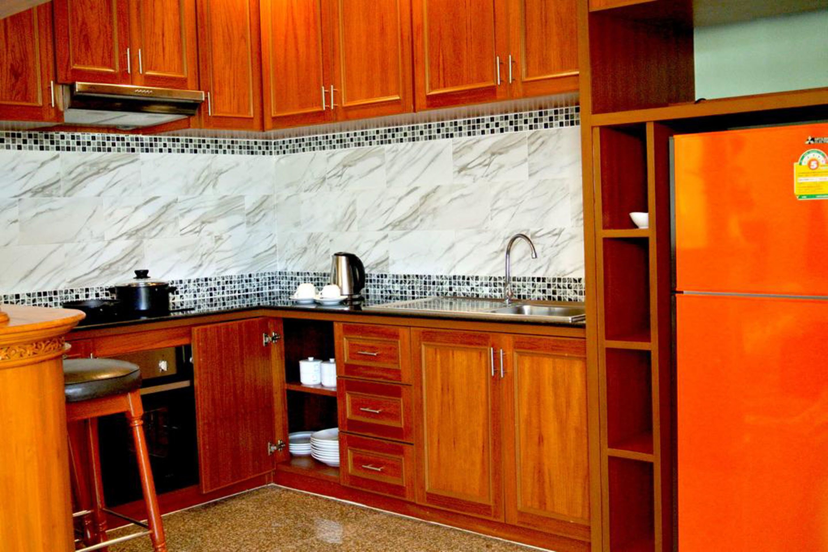 1-bedroom villa with garden view | private kitchen | fridge, coffee/tea maker, electric kettle