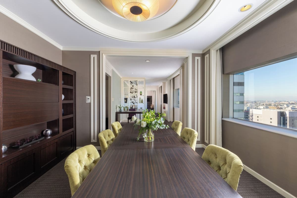 Royal Suite, Non Smoking | Down comforters, minibar, desk, laptop workspace