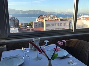 Terrace/patio - Perama Hotel (Bandirma)