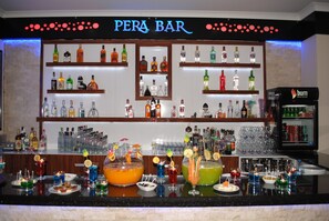Bar (on property) - Perama Hotel (Bandirma)