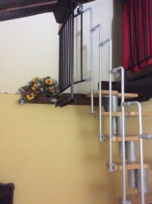 Staircase - Antico Borgo Toscano (Montecatini Terme)