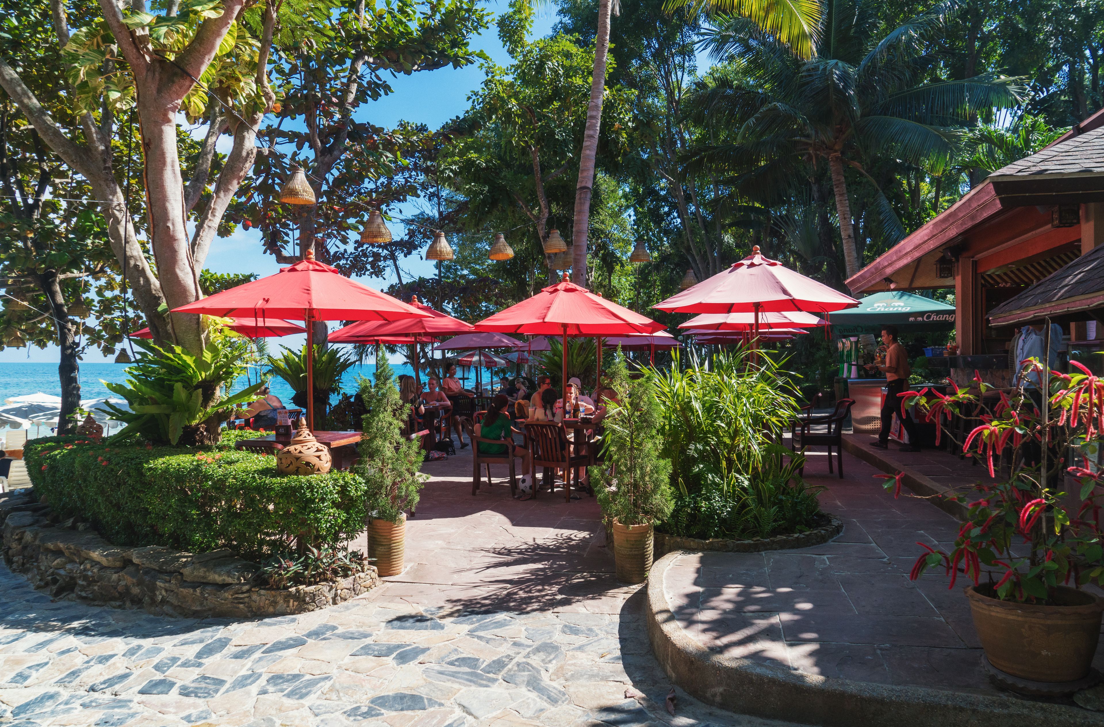 breakfast, lunch, dinner served; local and international cuisine