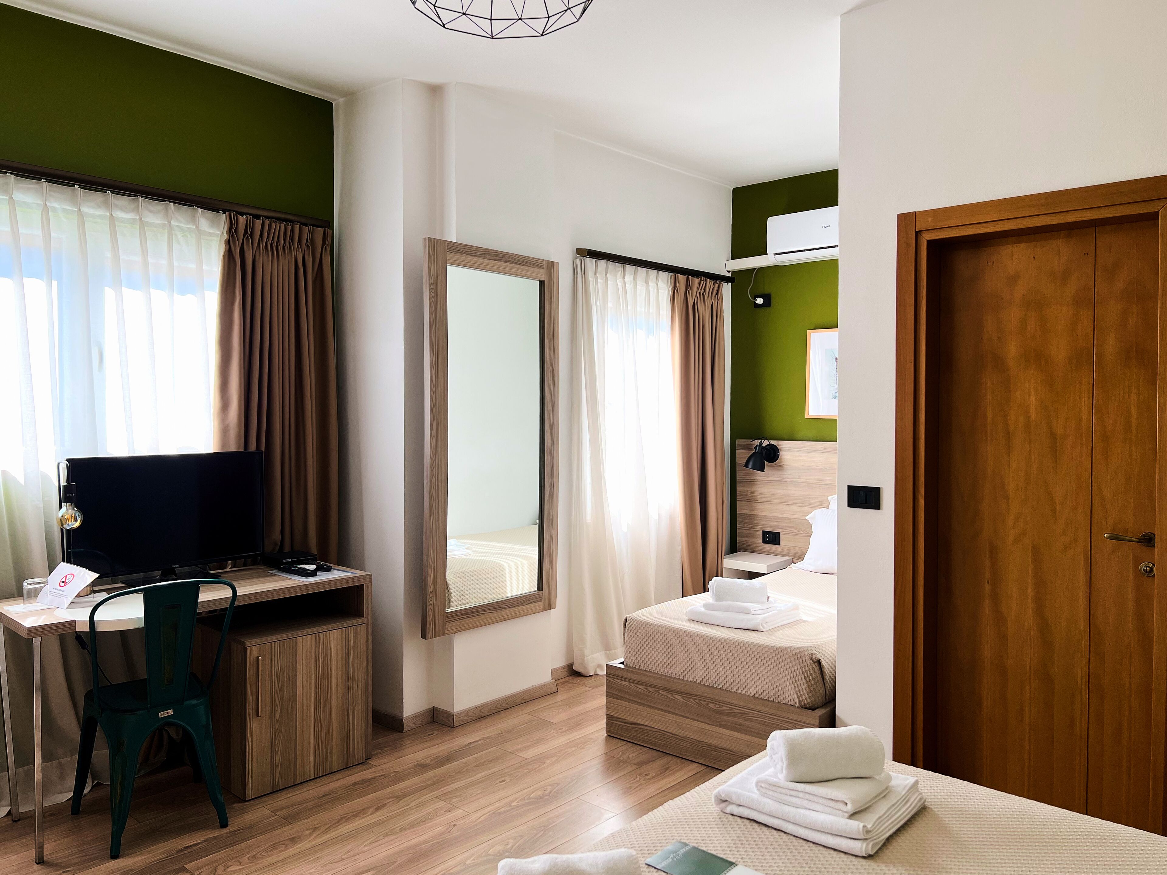 Photo - Oda Hotel Tirana