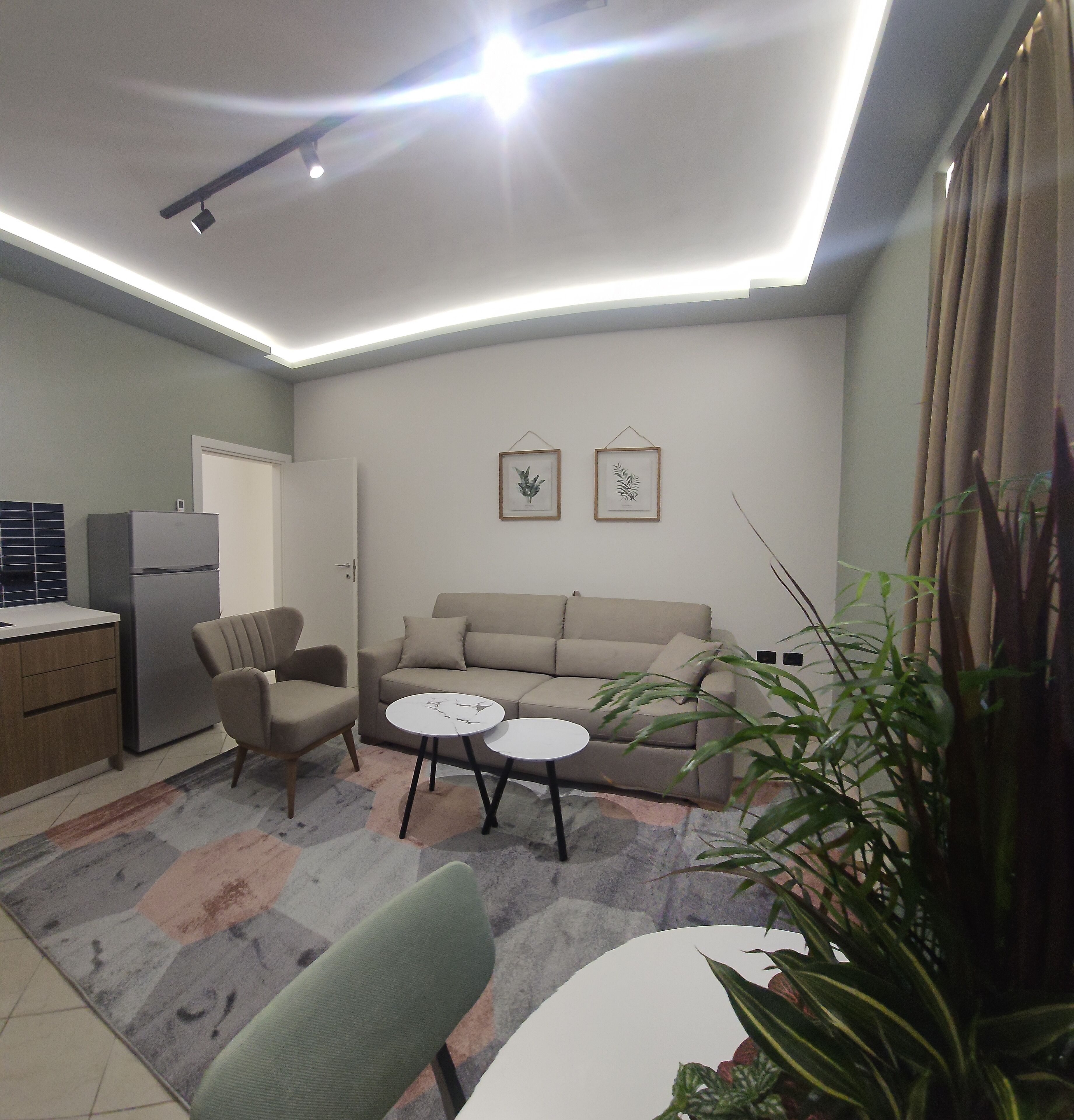 Apartment | Living area | Flat-screen TV, fireplace