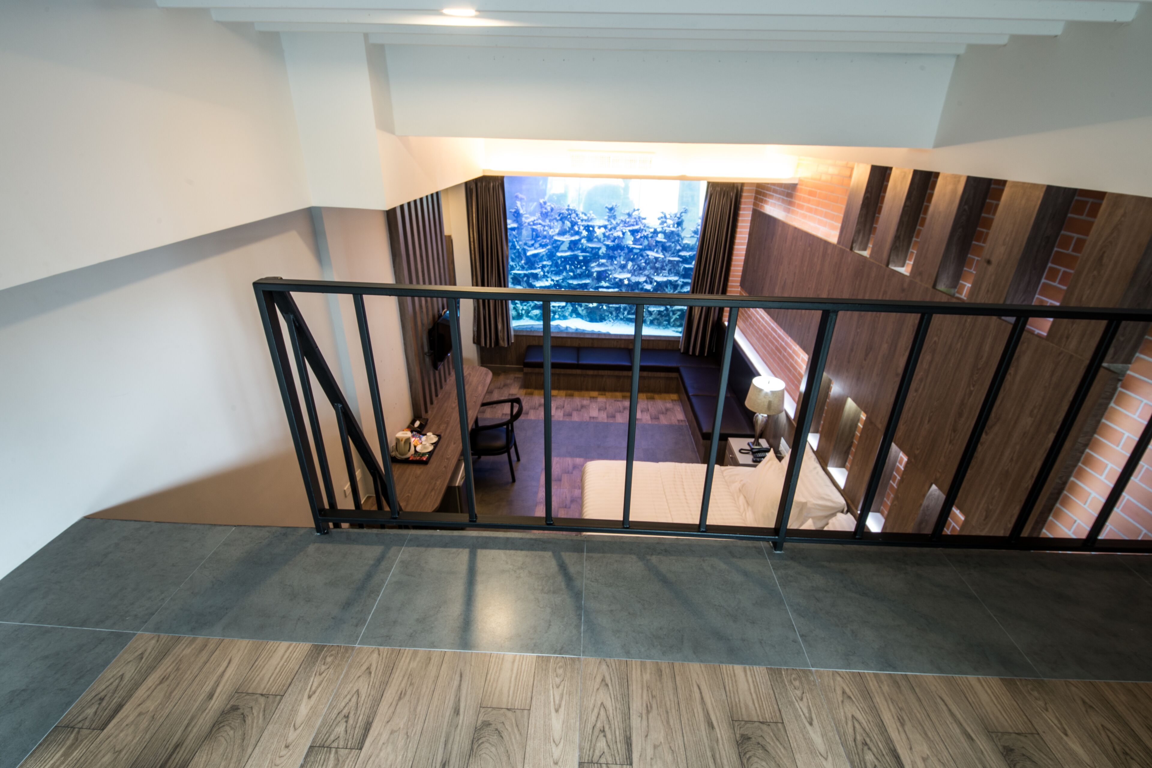 aquarium suite, 1 king bed | 1 bedroom, premium bedding, pillow-top beds, in-room safe