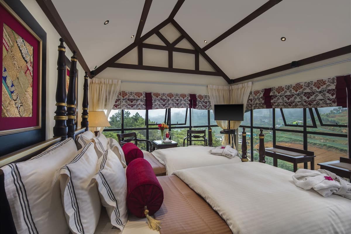 1 bedroom, Egyptian cotton sheets, premium bedding, minibar