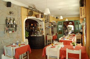 Restaurant - Locanda Zacco (Marliana)