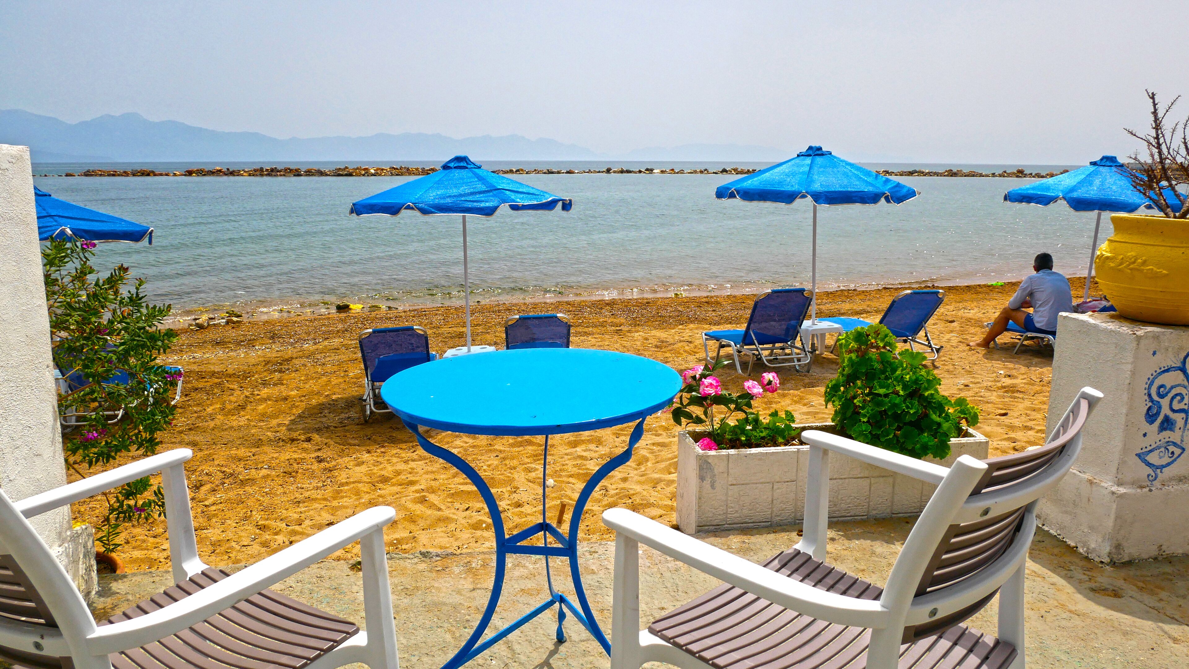 breakfast, lunch, dinner served; greek cuisine