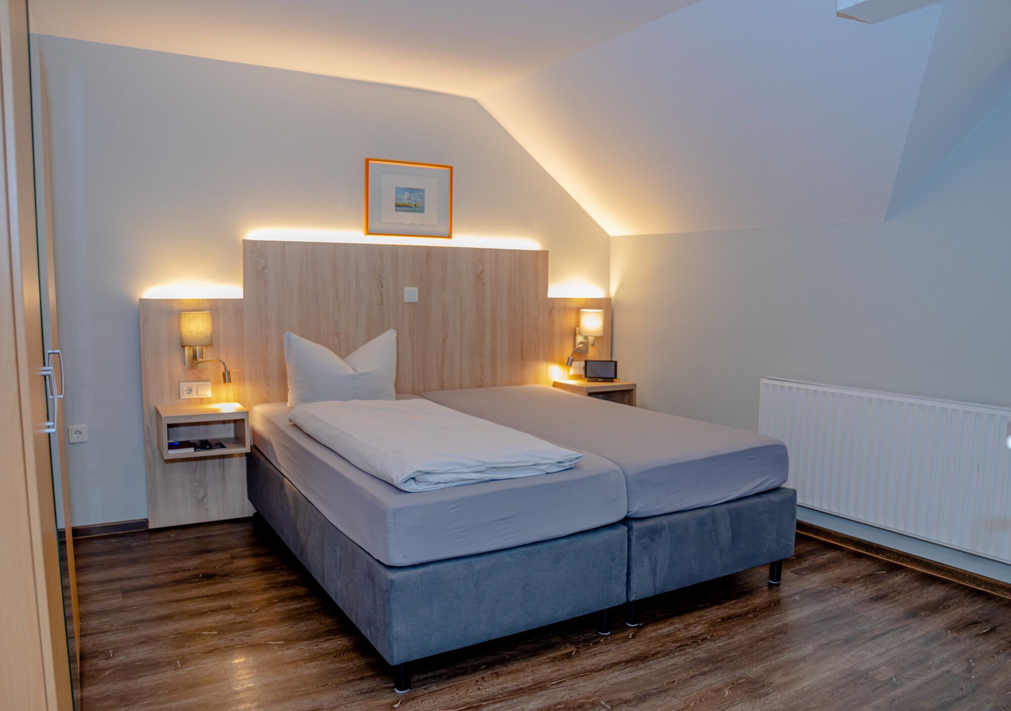 classic double room single use, 2 single beds | 1 bedroom, blackout curtains, soundproofing, free wifi