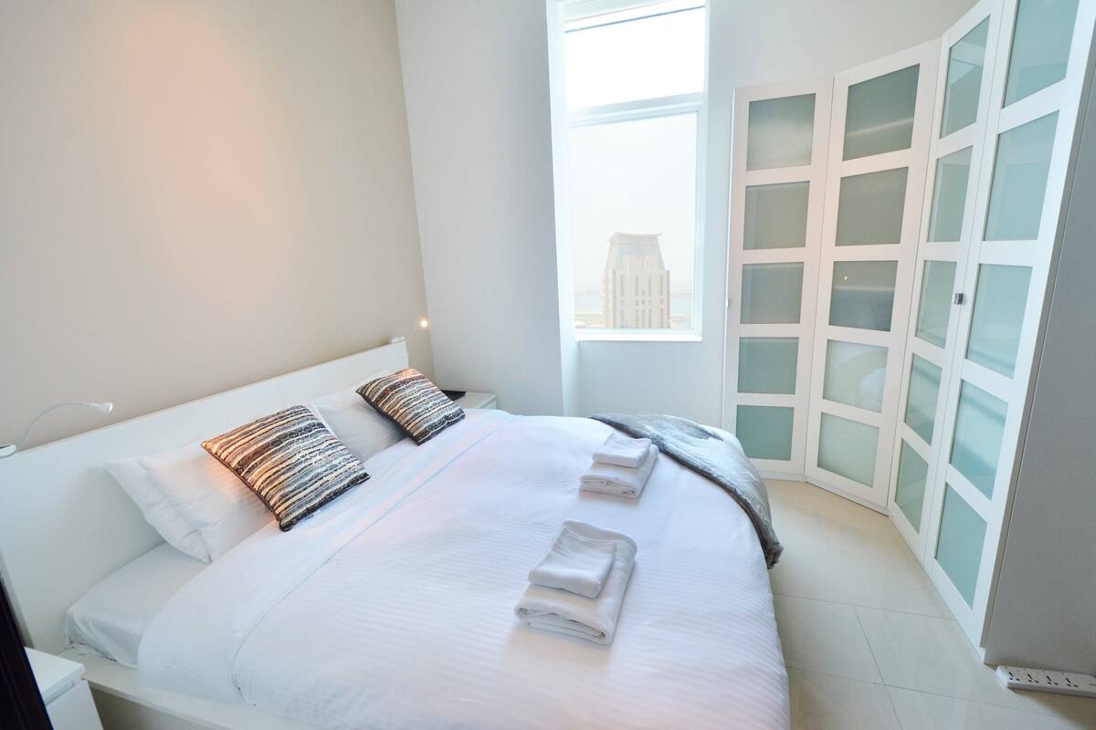 Appartement luxueux, 1 chambre | 1 chambre, coffre-fort, rideaux d’obscurcissement