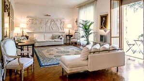 Unclassified image, 4 of 31, button - Apartment de Libertà (Florence)