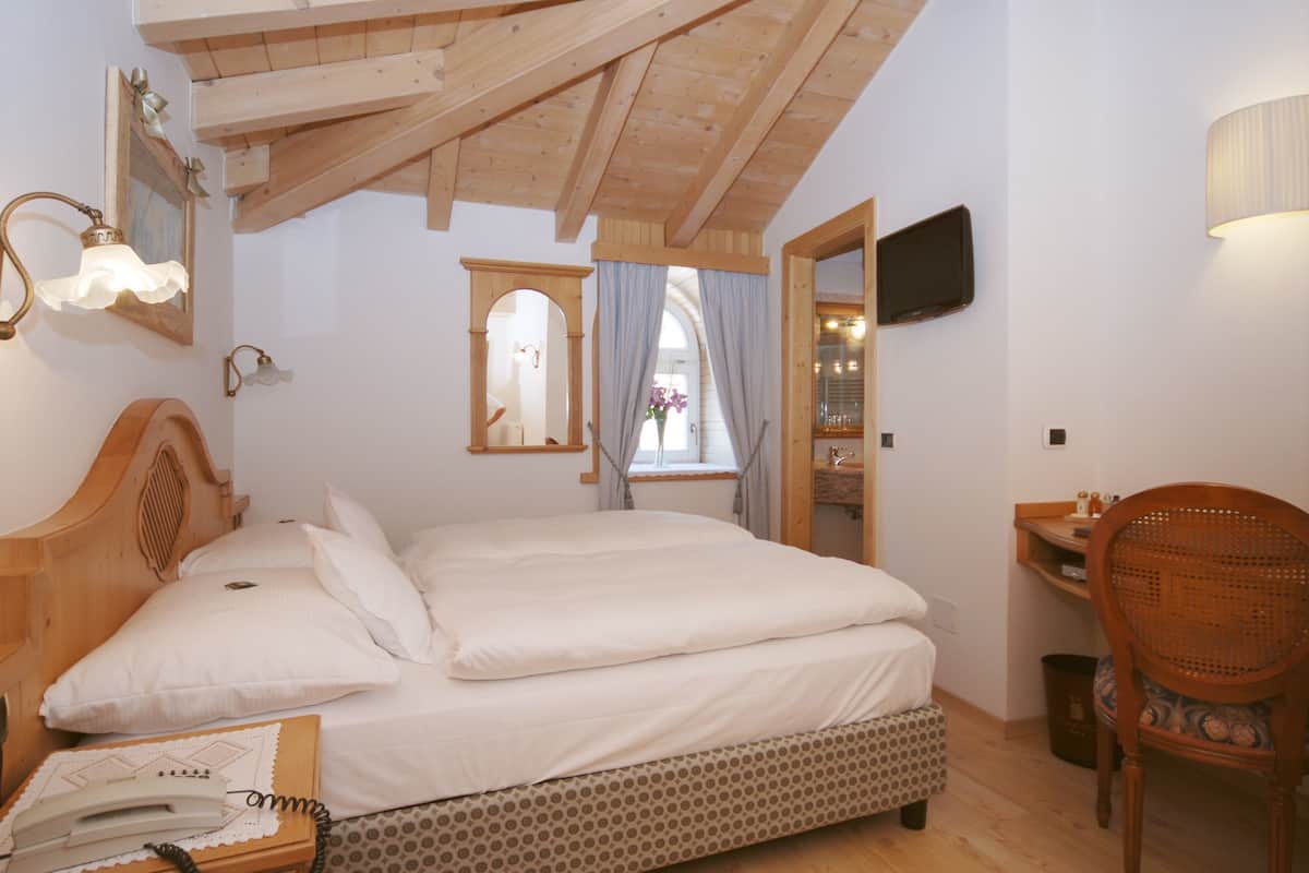 1 slaapkamer, een minibar, een kluis op de kamer, een bureau