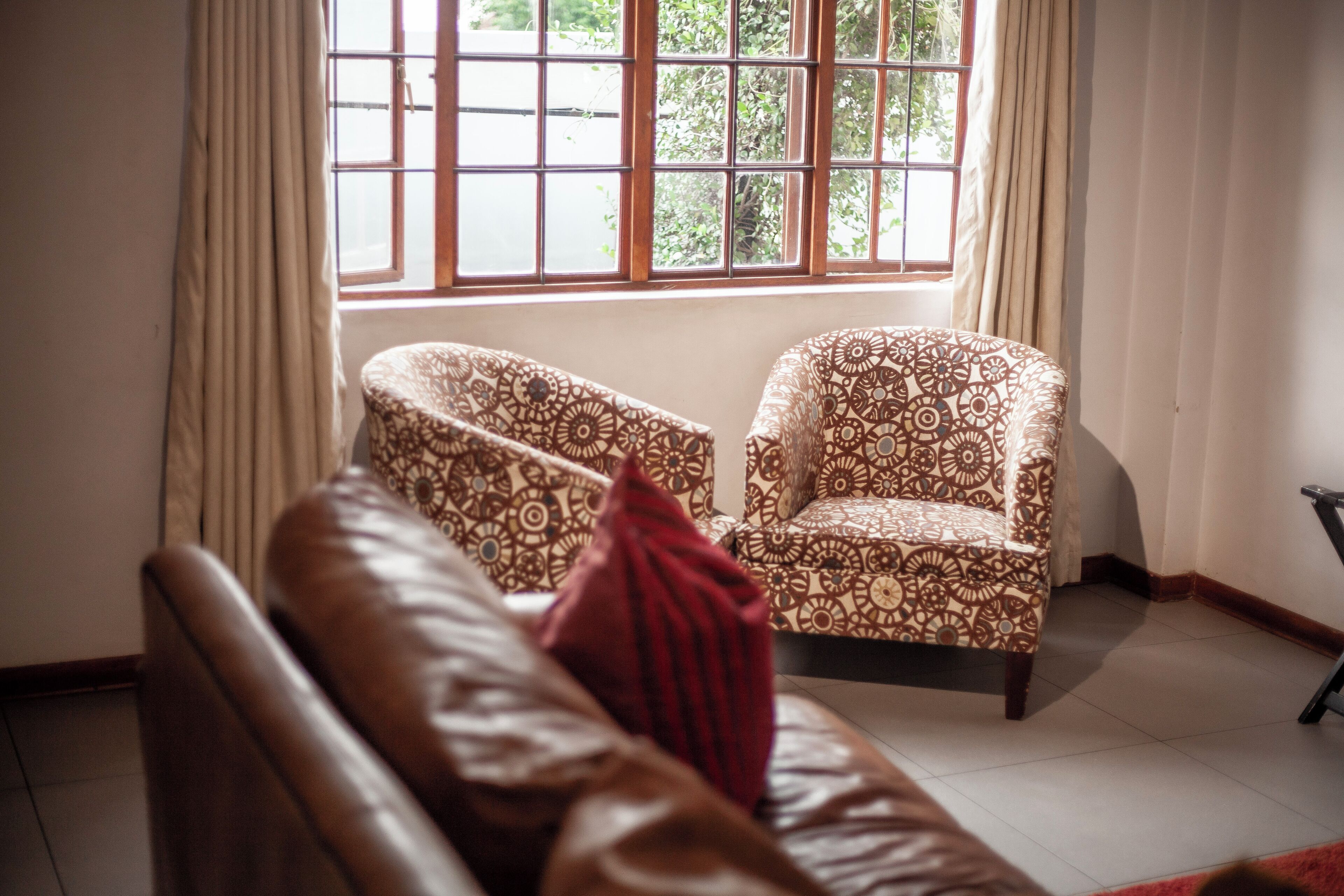 Executive-værelse - 1 soveværelse | Pengeskab på værelset, skrivebord, arbejdsområde til bærbare computere