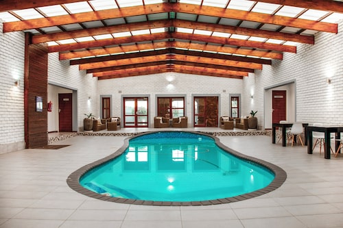 Yalla Yalla Boutique Hotel