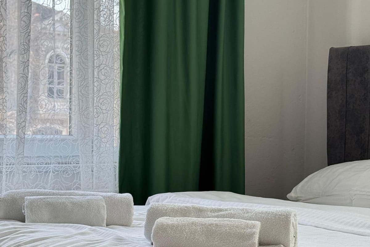Family Double Room | Soundproofing, free WiFi