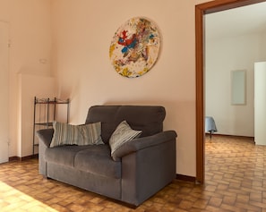 Apartment, 1 Bedroom | Living area
