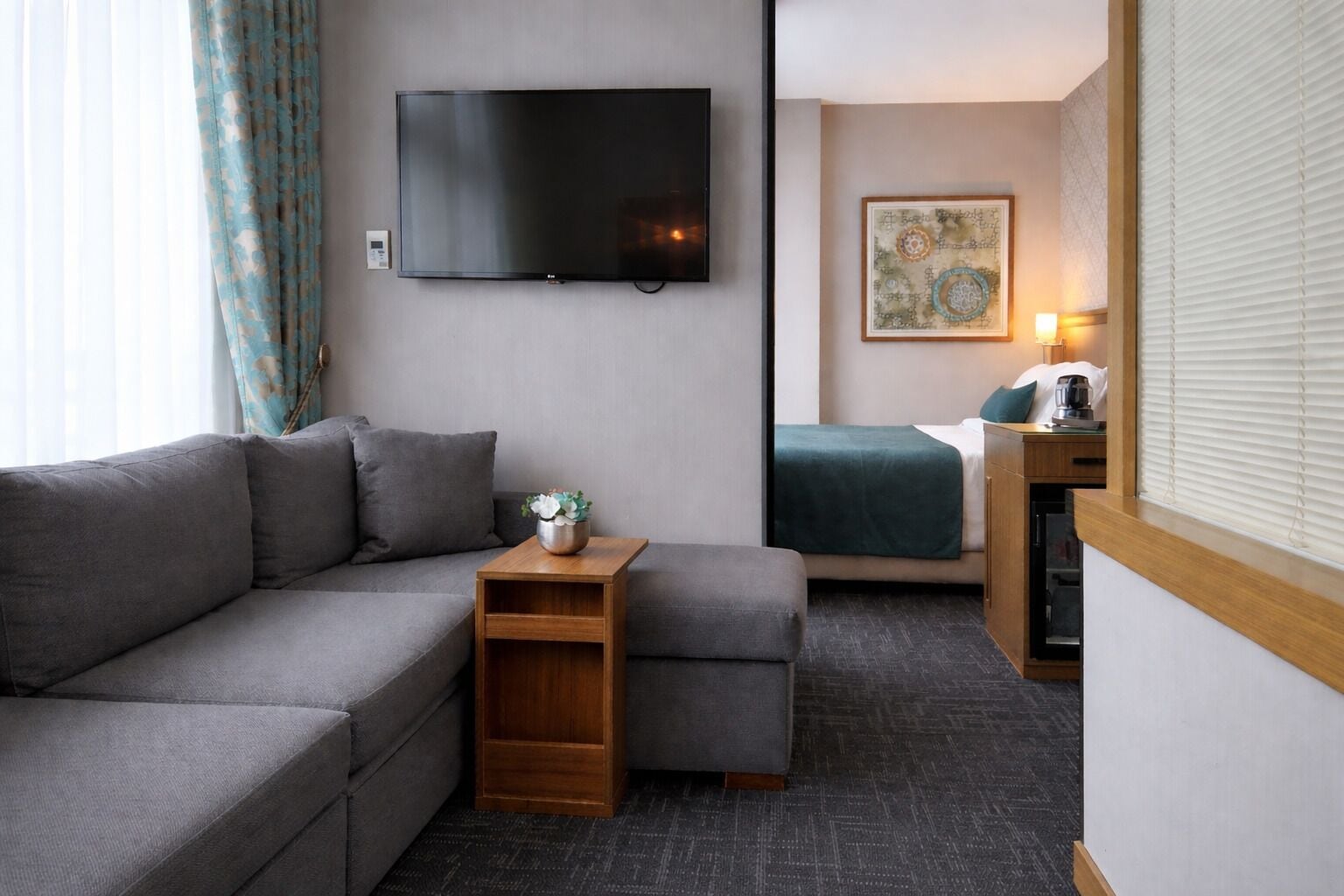 Premium bedding, minibar, in-room safe, desk