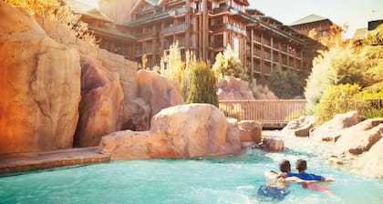 Copper Creek Villas & Cabins at Disney's Wilderness Lodge