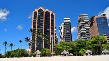 Na praia