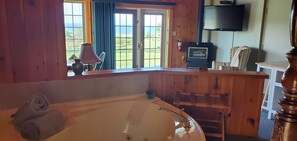 Zimmer, Kochnische, Meerblick | Hochwertige Bettwaren, individuell dekoriert, individuell eingerichtet