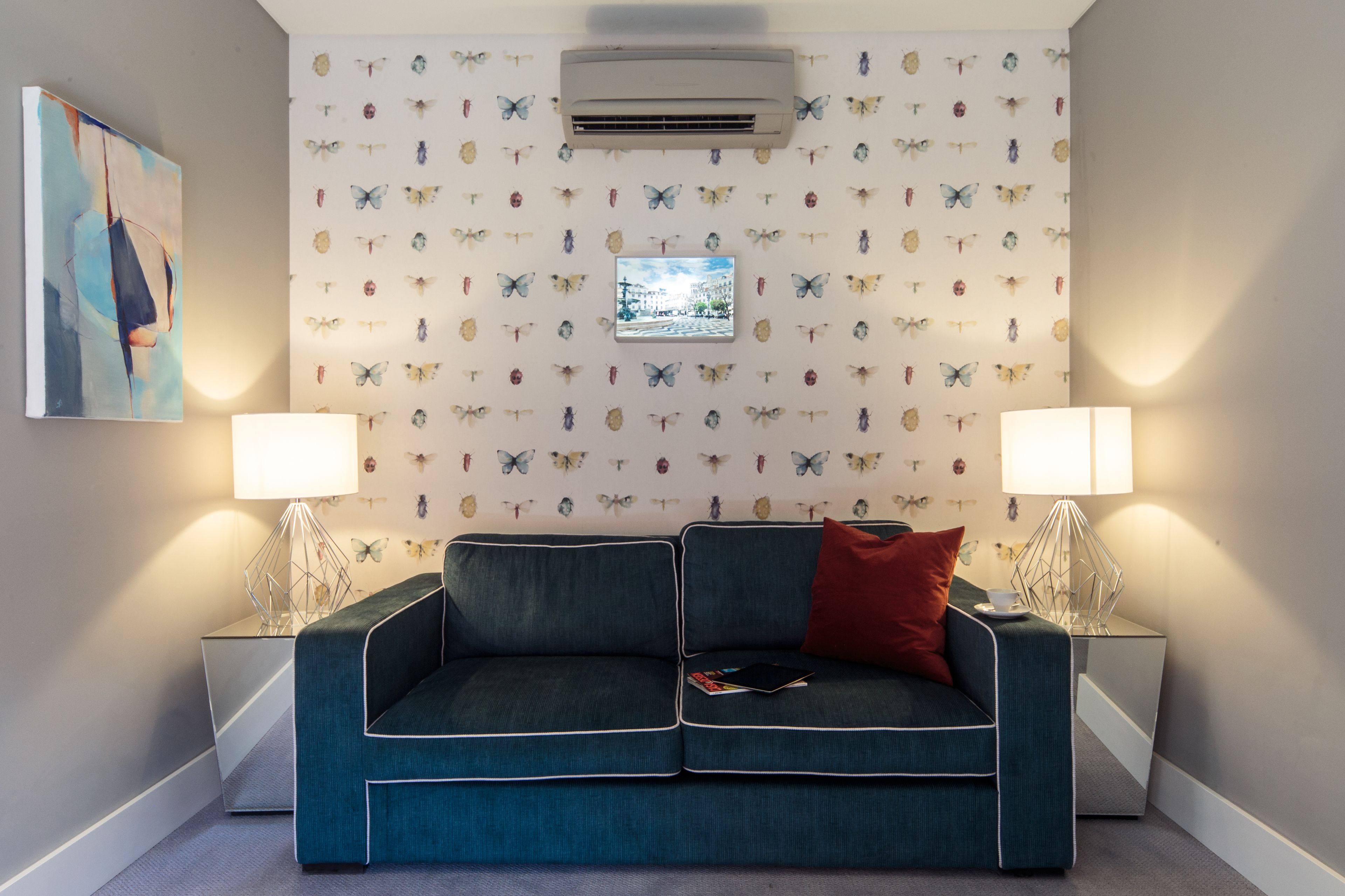 gallery suite, terrace | minibar, in-room safe, individually decorated, individually furnished