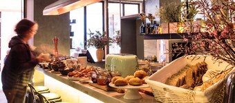 Dear Lisbon - Gallery House